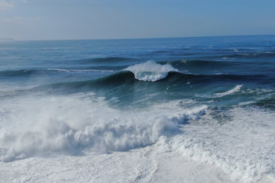 As ondas da Nazaré são um dos maiores motivos de interesse Turístico no nosso País
