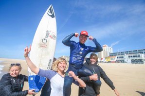 Melania Suarez Diaz e Mathis Crozon vencem Junior Pro Espinho