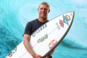 O ataque de tubarão que mudou o rumo de Mick Fanning em direcção à fortuna