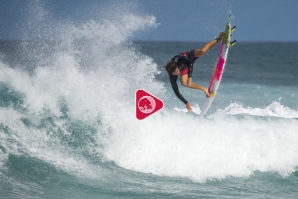 ‘QUALIFYING’: A VIDA DE CINCO SURFISTAS QUE PERSEGUEM O WCT