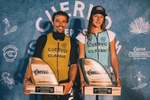 Honolua Blomfield e Edouard Delpero vencem o Cuervo Surf Ranch Classic
