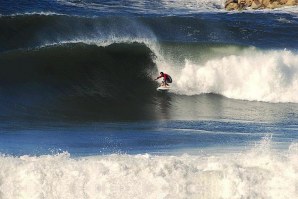 O Cabedelo da Figueira por vir a ser ditado de iluminação para surf noturno.