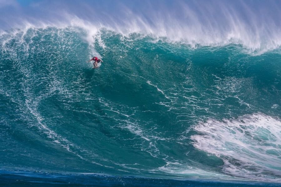 WSL anuncia "estratégia renovada" para a busca do recorde de maior onda surfada