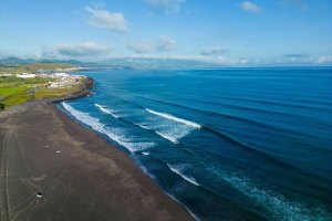 Revelado o quadro de competição do Allianz Ribeira Grande Pro