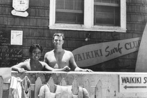 Pioneiro do surf Walter Hoffman falece aos 92 anos