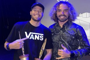 New Big Wave Challenge premeia Nathan Florence como surfista do ano e ride of the year