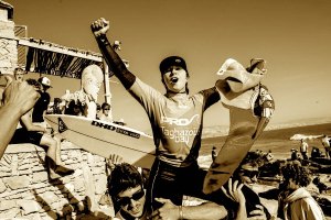 Francisca Veselko após vencer o QS Pro Tagazout em Marrocos