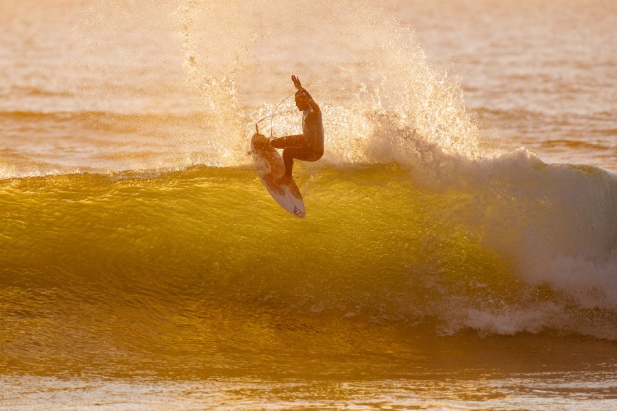 Sets de metro em Ribeira d’Ilhas: EDP Ericeira Pro arrancou às 8h15