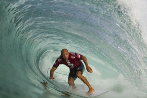 Kelly Slater roçou a perfeição esta manhã no Rio.