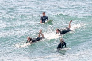 Ministro da Cultura esteve a surfar no Festival Gliding Barnacles, na Figueira da Foz