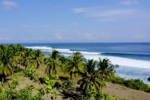 Capítulo Perfeito ruma a Desert Point em busca dos tubos perfeitos
