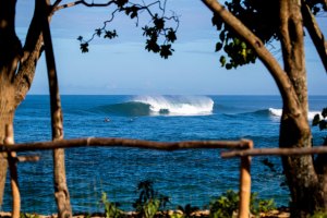 VANS PRO ARRANCA HOJE NO HAVAI COM ONDAS ENTRE 4 A 6 METROS