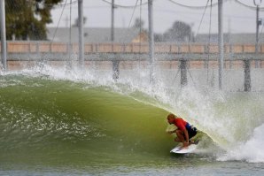 Expansão do Surf Ranch de Kelly Slater cada vez mais presente.