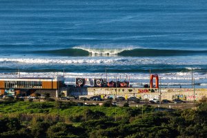 Ondas perfeitas e surf de excelência na abertura do Special Event do Circuito ASCC