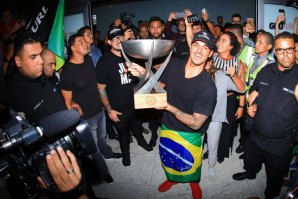 Gabriel Medina volta a somar mais dólares nas contas dos prémios por evento.