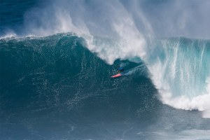 E foi assim que Billy Kemper venceu pelo segundo ano o Pe'ahi Challenge.