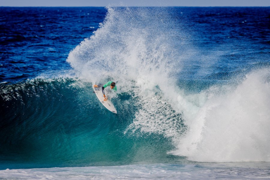 Gui Ribeiro cai em Ballito, na ronda 3, apesar da melhor onda do heat