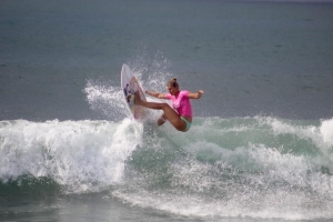 Sage Erickson vence QS6000 em El Salvador