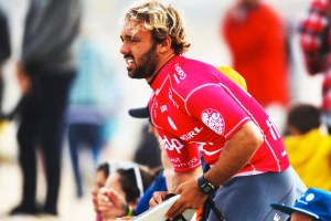 O brasileiro Caio Ibelli, 23 anos, é o Rookie do Ano na WSL.