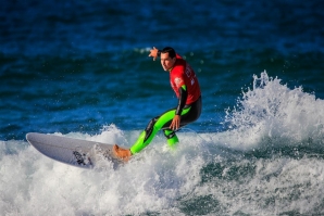 BRUNO GRANDELA É O CAMPEÃO NACIONAL DE LONGBOARD