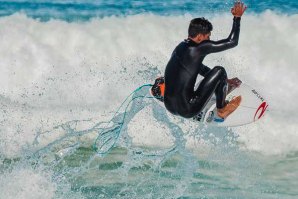 Entre vitórias com Gabriel Medina, Jadson André &amp; Ítalo Ferreira