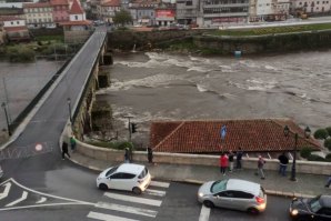 Surf na onda estática do Rio Cávado - Não foram cometidas infracções, mas Protecção Civil pede cautela