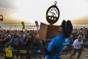 Australiano Mick Fanning foi o único surfista a conseguir vencer em Peniche mais do que uma vez. 