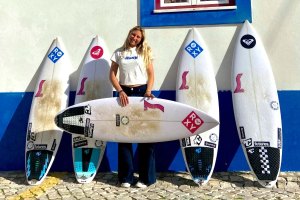 Lua Escudeiro é a nova team rider da Semente Surfboards