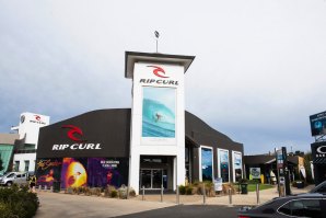 A Marca Australiana Rip Curl não mudará nada com esta operação comercial. Aliás e segundo a Marca tudo ficará mais dinâmico.