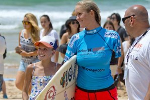 A havaiana Bethany Hamilton faz parte do elenco para Fiji.