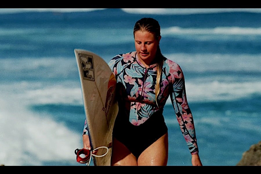 Canadá tem mais uma “bomba” no surf mundial: Sanoa Olin