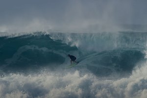 HALE'IWA, uma curta de John John Florence em forma de tributo àquela onda Hawaiana