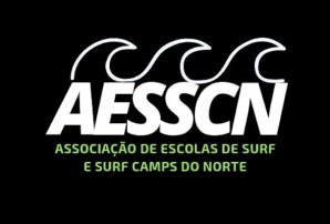 JÁ HÁ ESCOLAS DE SURF AUTORIZADAS A AVANÇAR COM AULAS DE GRUPOS DE MAIS DE 5 ALUNOS