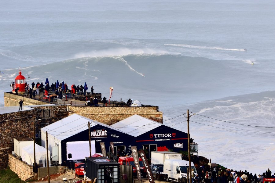 Galeria | O olhar de Pedro Pimenta sobre um dia intenso na Nazaré