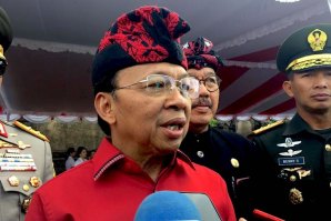 Governador de Bali, I Wayan Koster, 