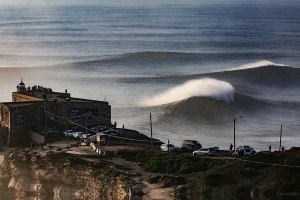 Expetativa para o Nazaré Challenge cresce à chegada de cada novo swell.