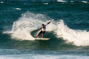 KIKAS BISA NA CAPARICA; CAROL HENRIQUE ESTREIA-SE A VENCER NA LIGA MOCHE