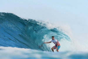 O surfista australiano acabou por perder a bateria na 2ª ronda