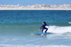 Treinadores de surf querem o reconhecimento oficial da profissão