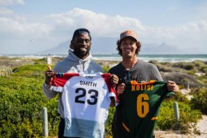 JORDY SMITH LEVA CAPITÃO NACIONAL DE RUBGY DA ÁFRICA DO SUL A SURFAR