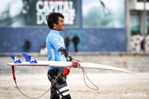 Miguel Blanco vai marcar presença nas águas da Caparica