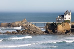 Biarritz é um dos berços do surf europeu