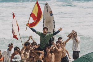 A força do surf no País Basco e em toda a Espanha vem muito da acção concertada entre o sector publico, privado e famílias dos atletas