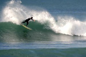 PROS afinam os rails em Bells Beach antes do arranque do CT