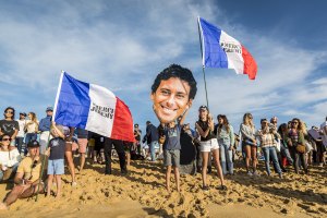 A emocionante homenagem a Jeremy Flores no Quiksilver Pro France