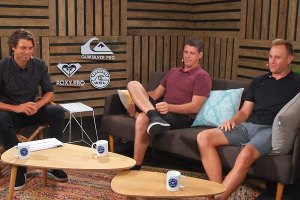 Ross Williams, à direita, é o novo treinador do campeão mundial de surf.