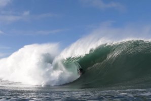 A história contada por Nathan Florence quando surfou à remada a onda mutante de Mullghmore na Irlanda