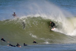 Kanoa Igarashi e Leonardo Fioravanti surfaram no Reef - Ericeira